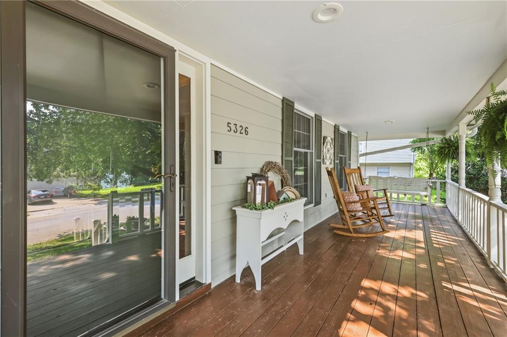 5326 Spring Avenue Property Photo 4