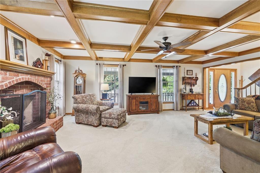 5326 Spring Avenue Property Photo 8
