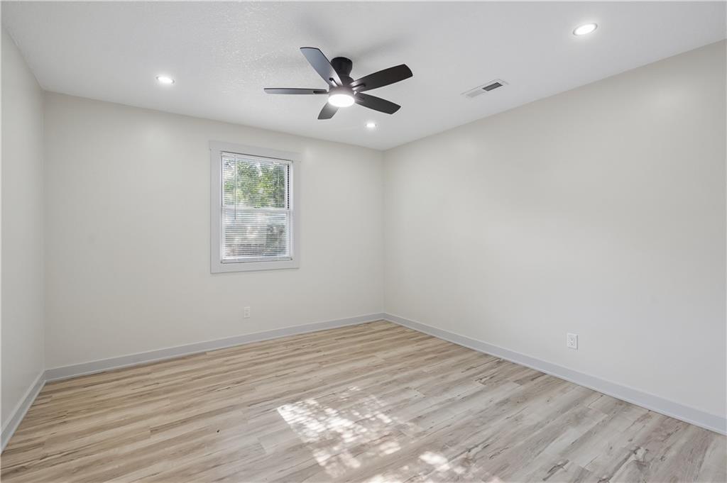5018 Locust Avenue Property Photo 10