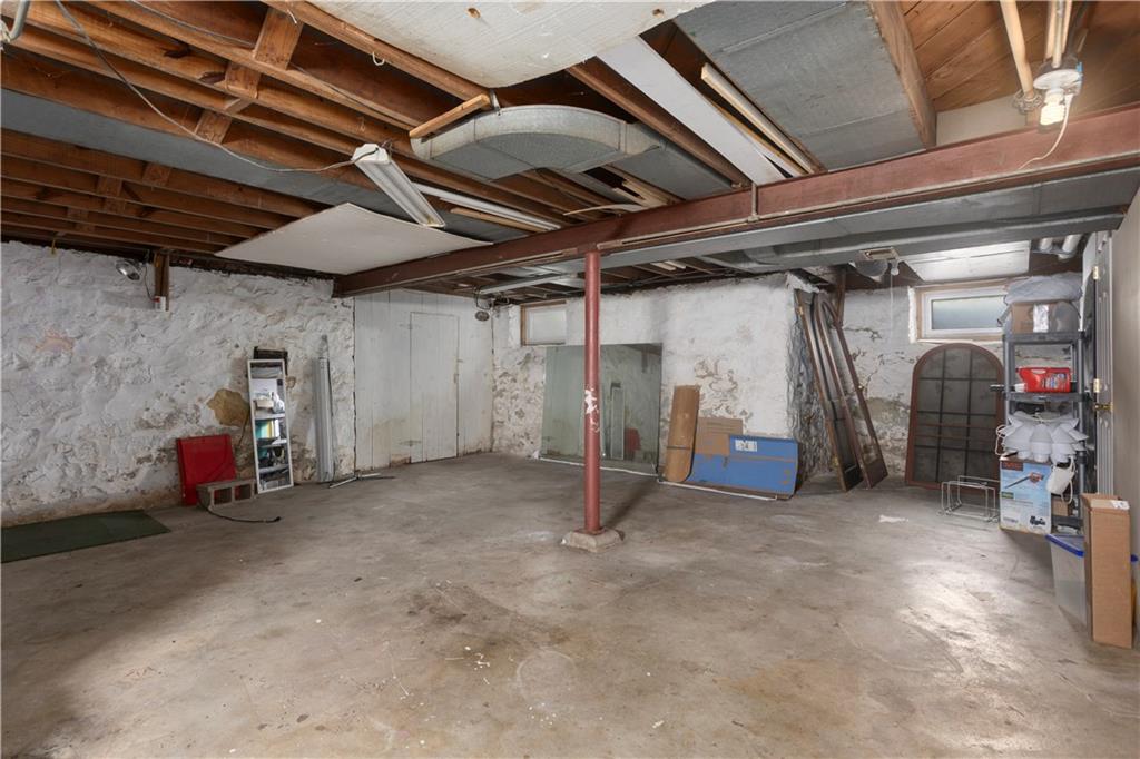 3200 Everett Avenue Property Photo 45