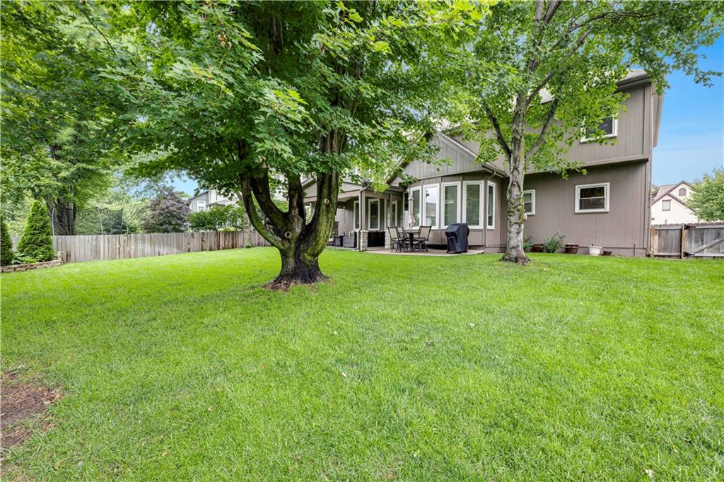 8001 W 130th Street Property Photo 45
