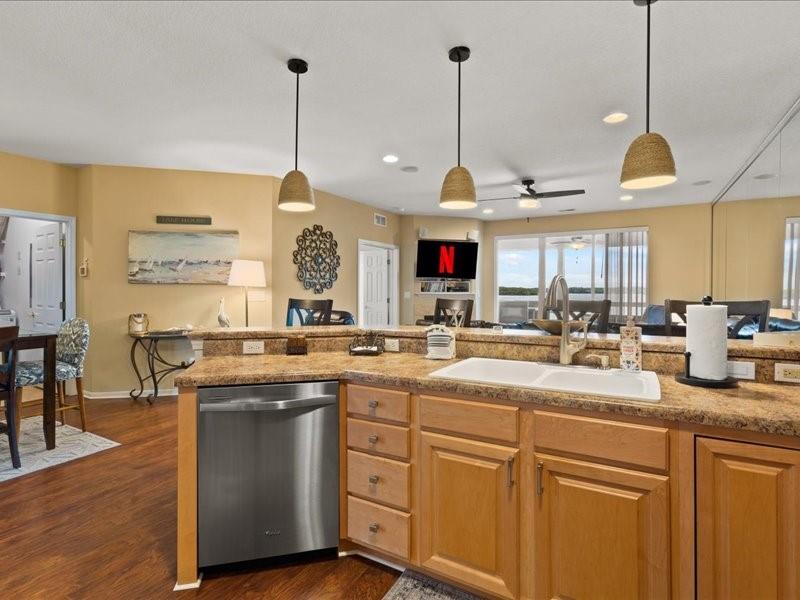 1210 Lands End Parkway Property Photo 18
