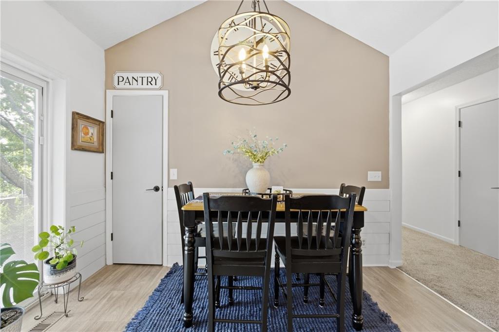 1507 Emerald Circle Property Photo 8