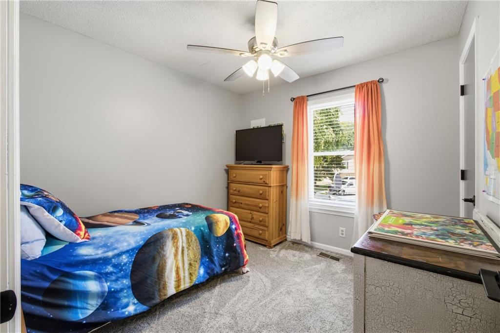 1507 Emerald Circle Property Photo 16