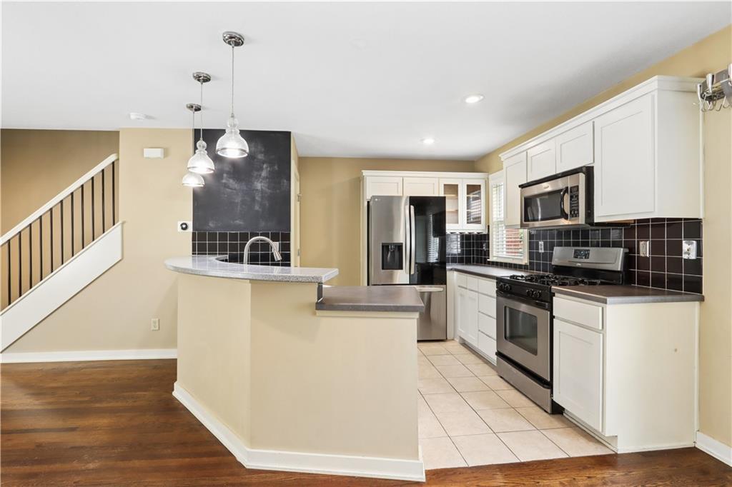 4530 Jefferson Street Property Photo 10