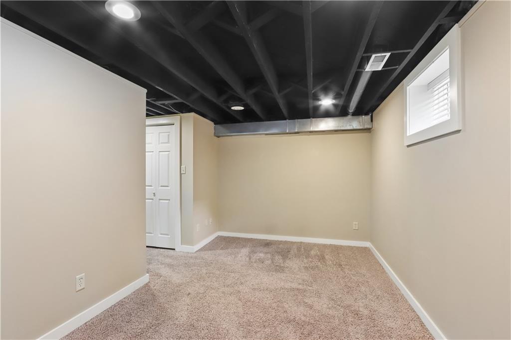 4530 Jefferson Street Property Photo 19