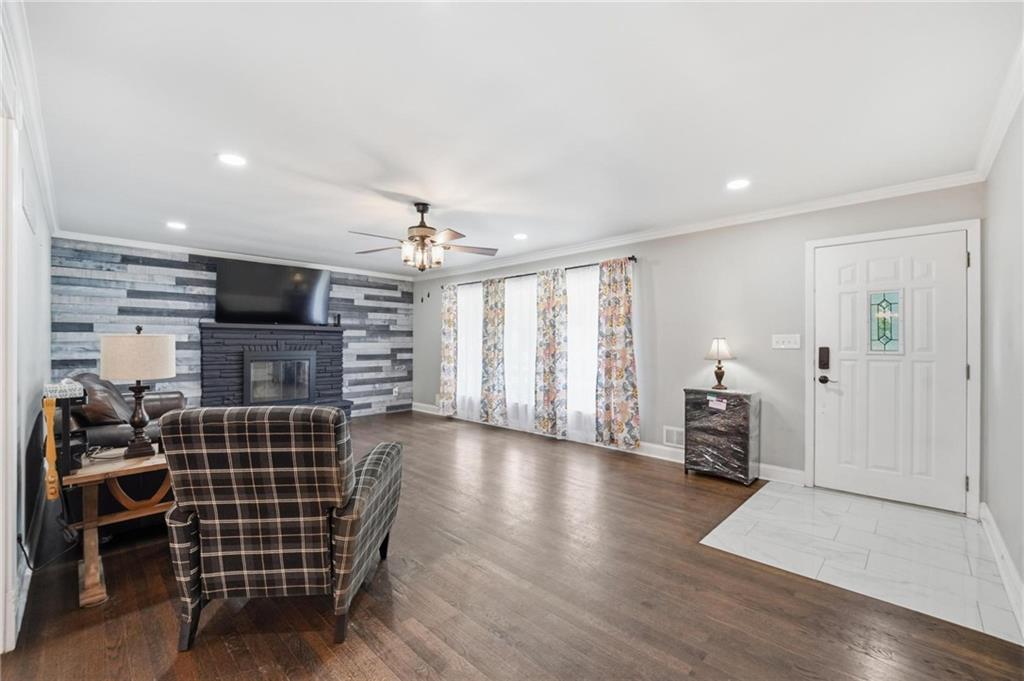 3914 S River Boulevard Property Photo 14