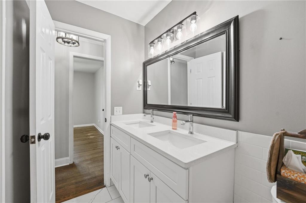 3914 S River Boulevard Property Photo 35