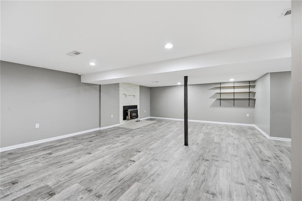 3914 S River Boulevard Property Photo 46