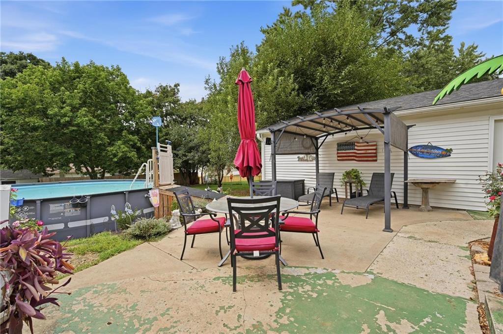 3914 S River Boulevard Property Photo 68