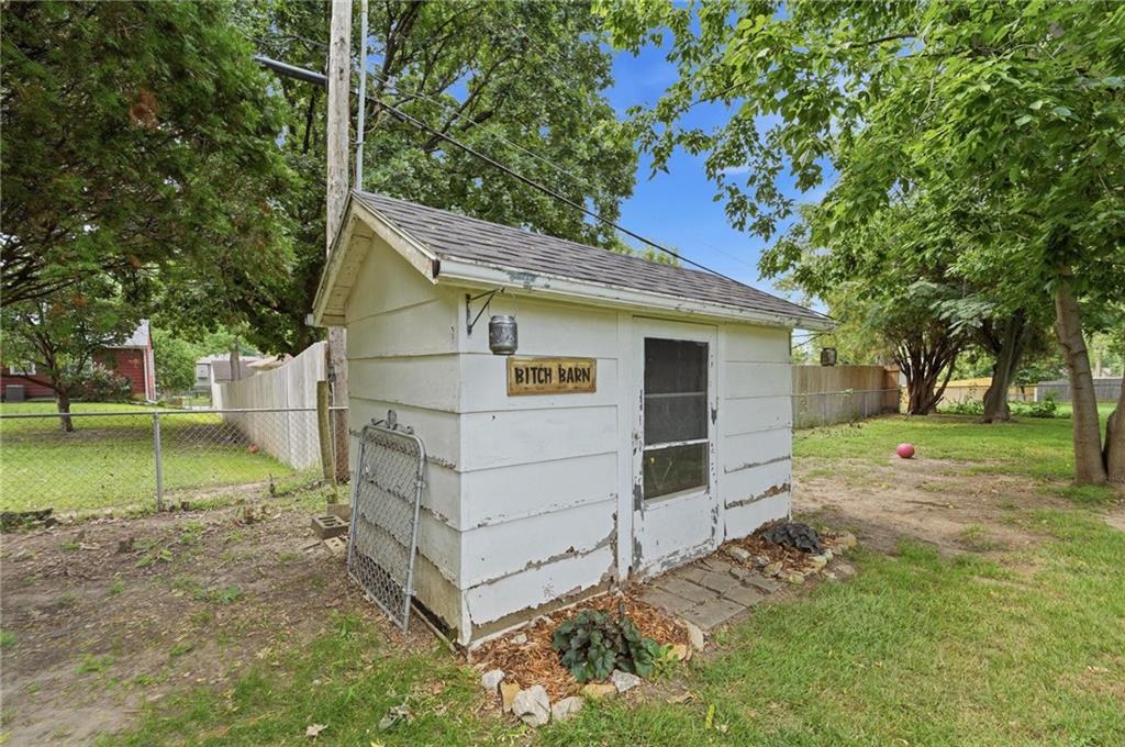 3914 S River Boulevard Property Photo 77