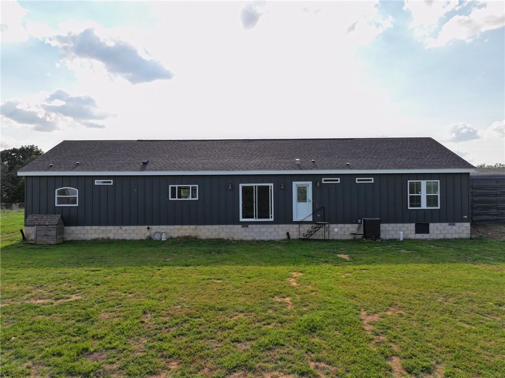 9735 S 325 Road Property Photo 5