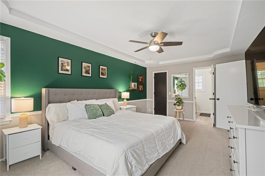 2416 W Post Oak Road Property Photo 33