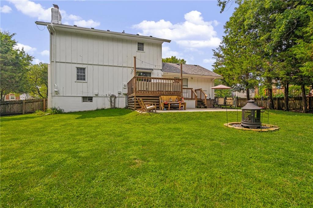 2416 W Post Oak Road Property Photo 48