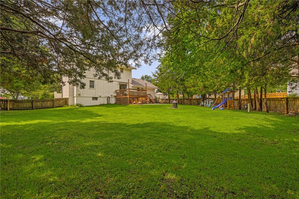 2416 W Post Oak Road Property Photo 49