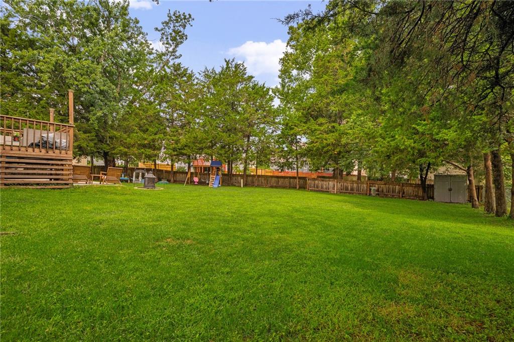 2416 W Post Oak Road Property Photo 50