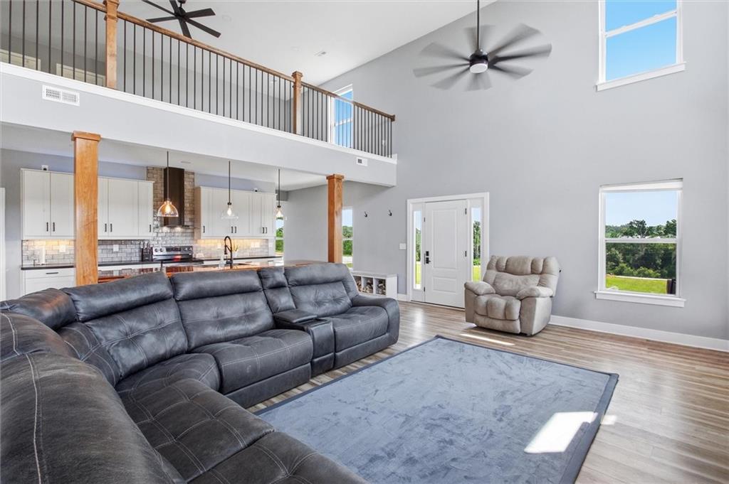 18076 115th Road Property Photo 8