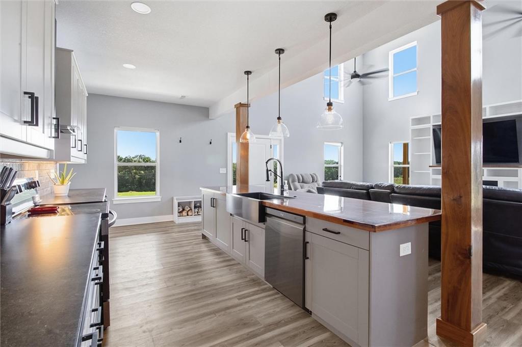 18076 115th Road Property Photo 12