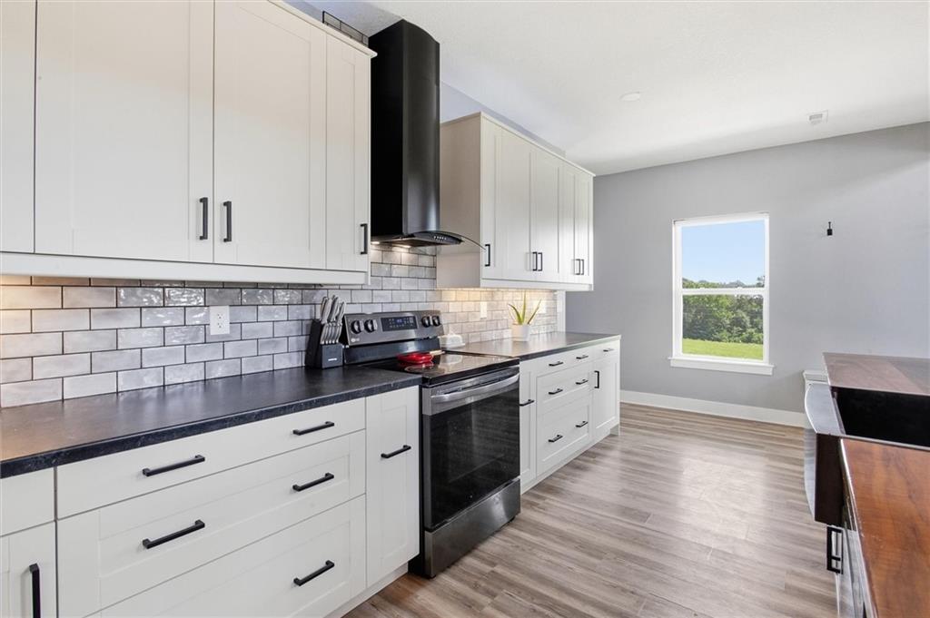 18076 115th Road Property Photo 13