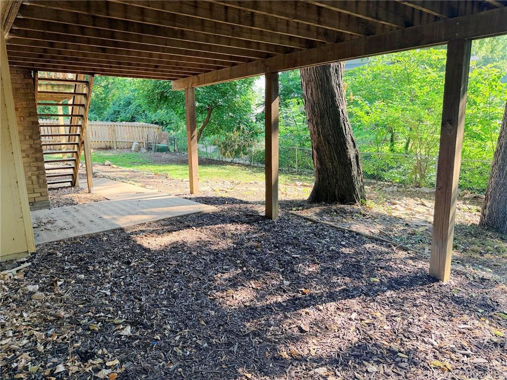 6925 Long Avenue Property Photo 2