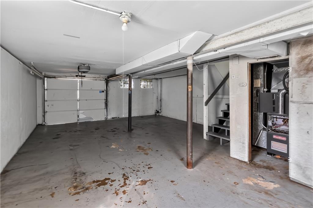 4131 E Vineyard Road Property Photo 13