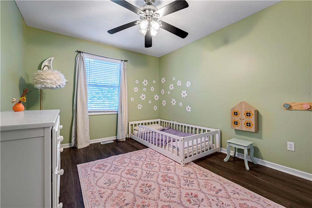 15655 S Apache Street Property Photo 17