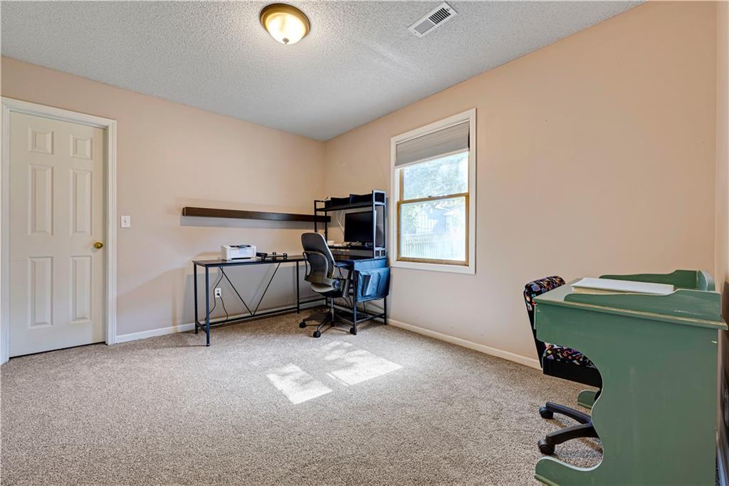 15655 S Apache Street Property Photo 19