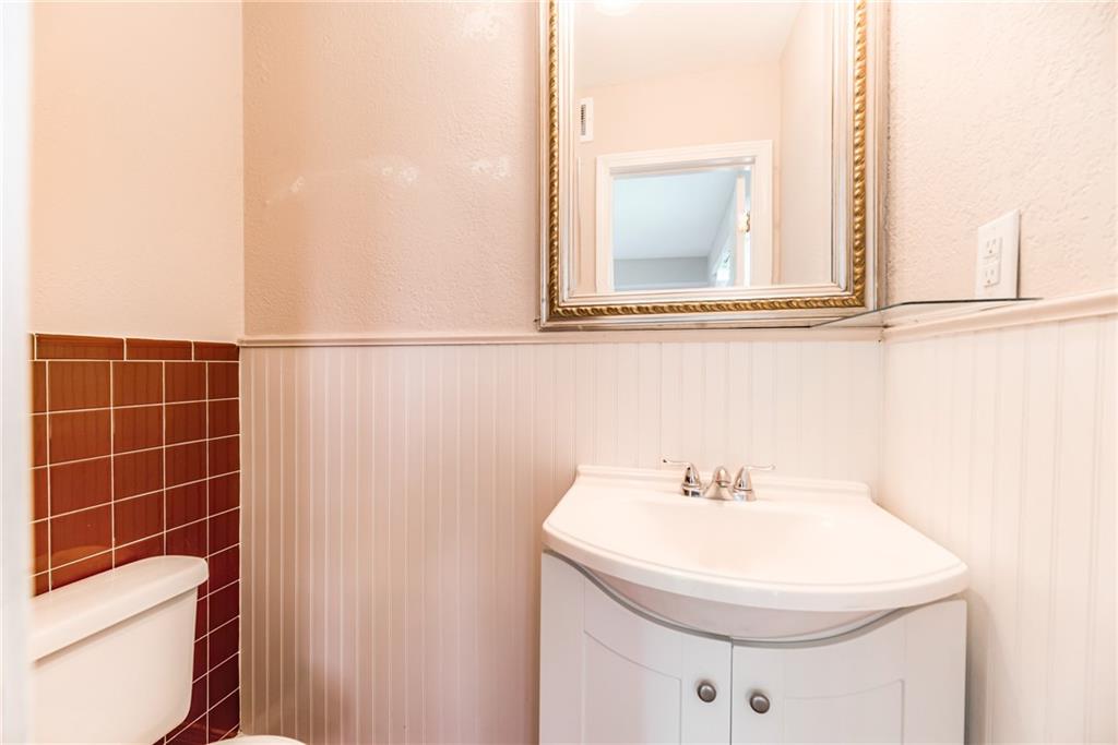 9200 E 87th Street Property Photo 21