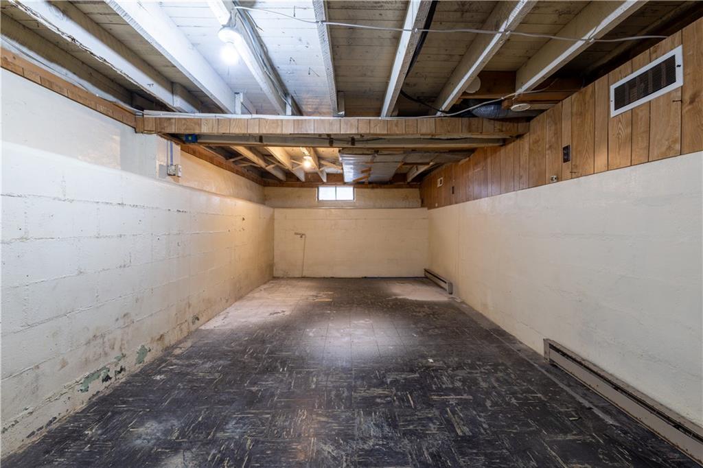 225 W Valley Street Property Photo 29