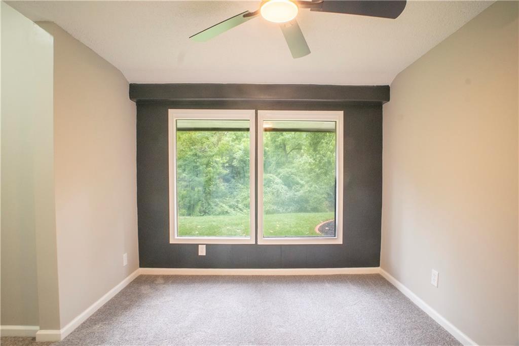 18405 E Truman Road Property Photo 19