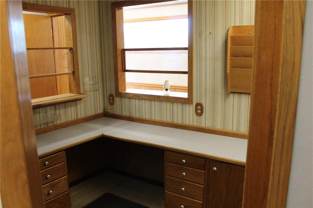 423 N Washington Avenue Property Photo 6