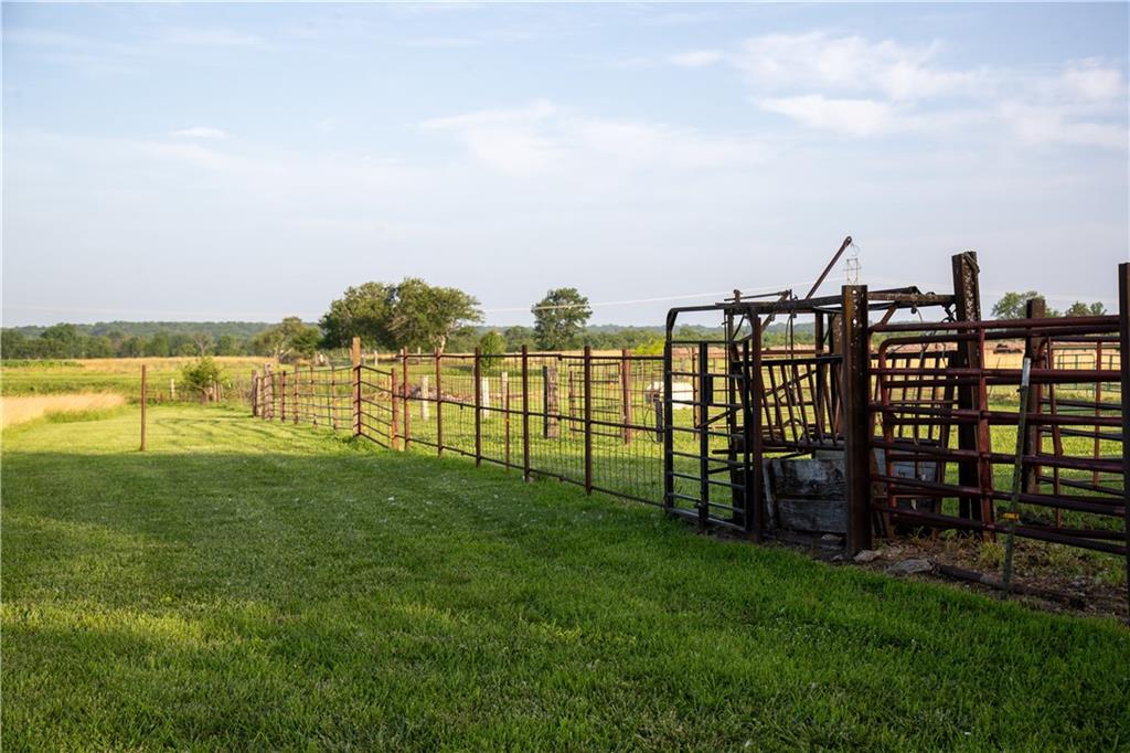 38210 Osawatomie Road Property Photo 17