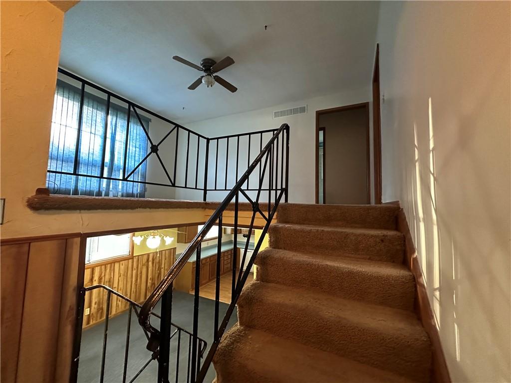 854 N Aztec Drive Property Photo 4