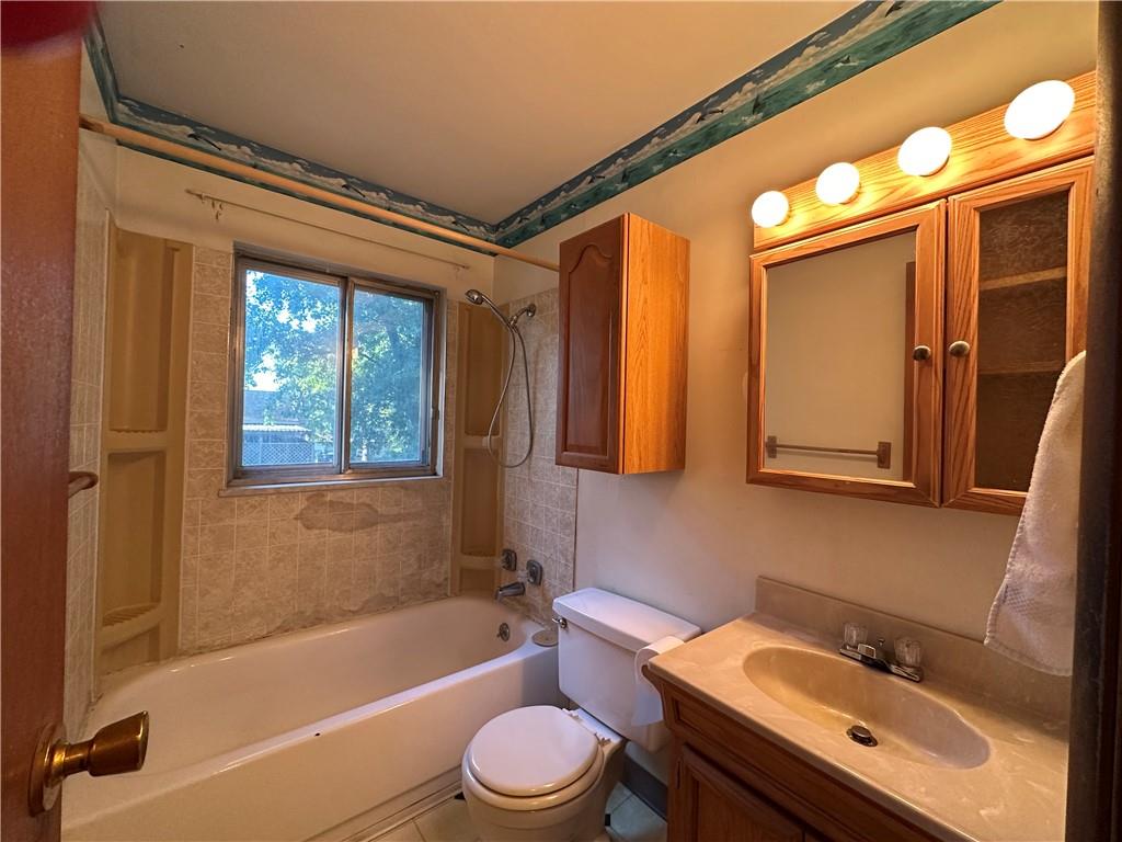 854 N Aztec Drive Property Photo 10