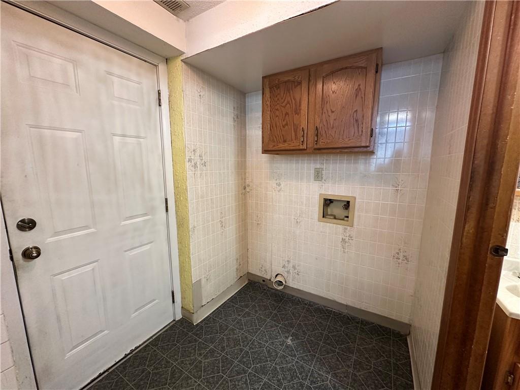 854 N Aztec Drive Property Photo 17