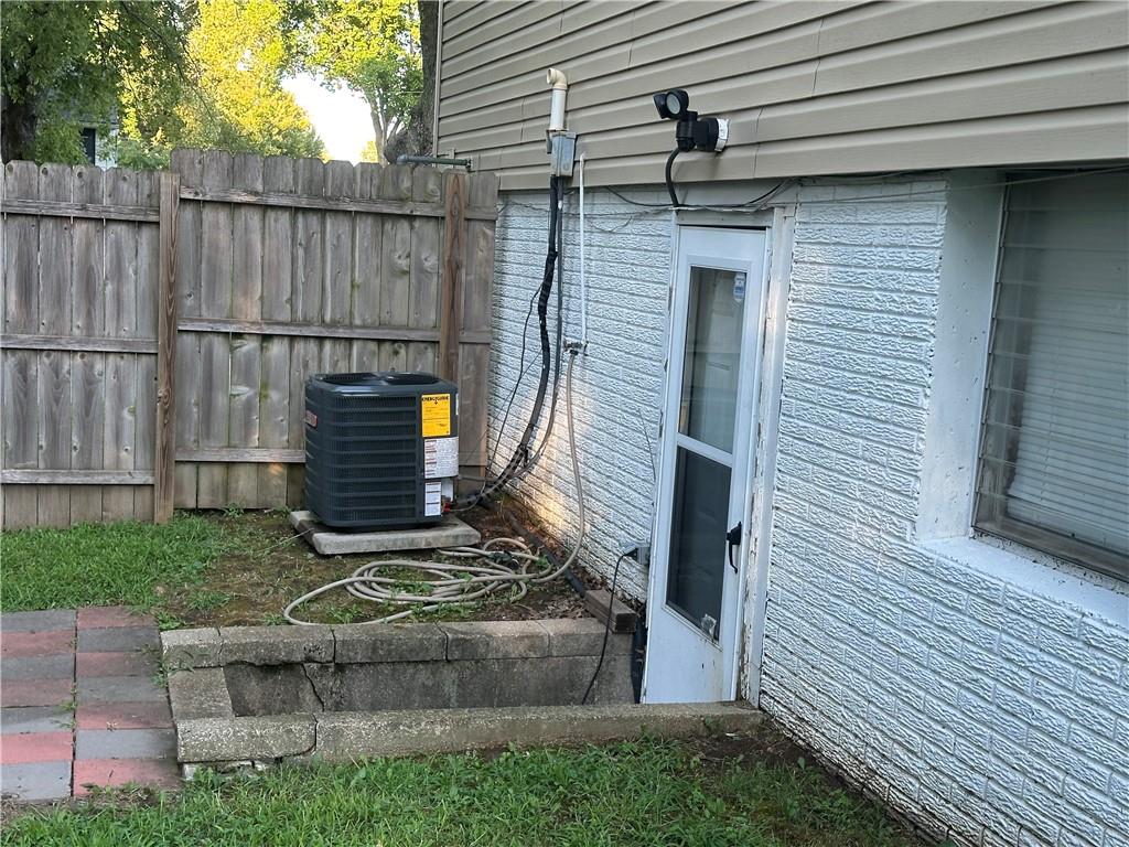 854 N Aztec Drive Property Photo 23