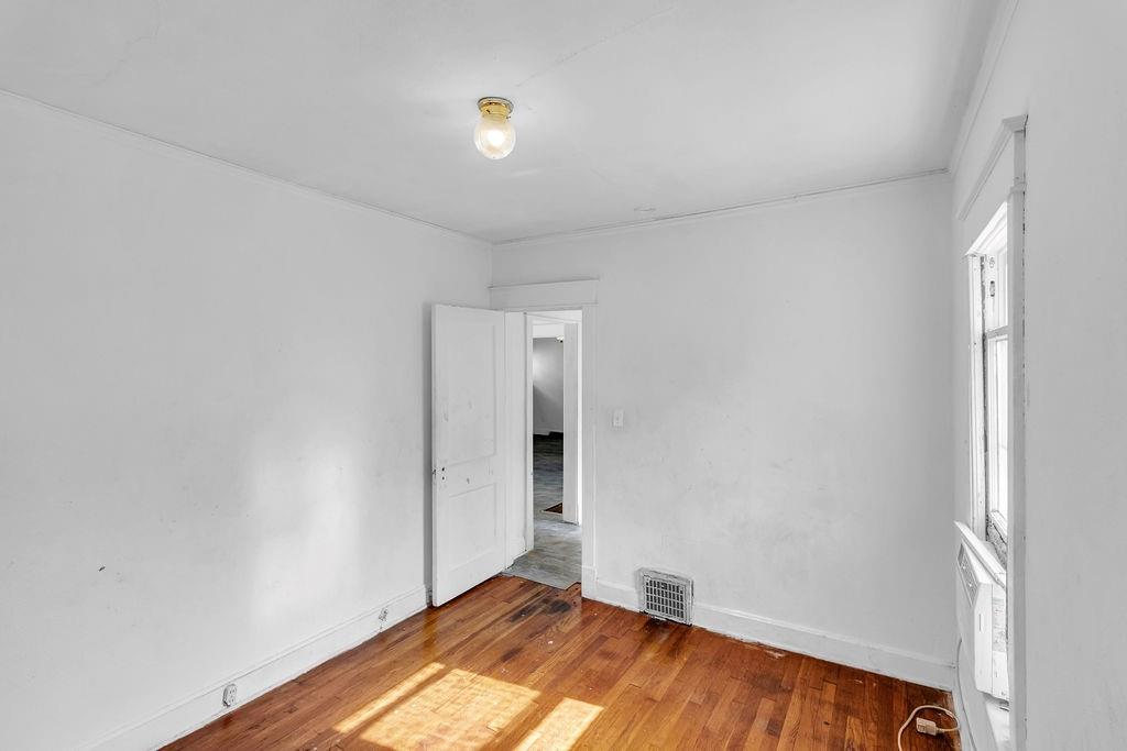 3908 Norledge Avenue Property Photo 18