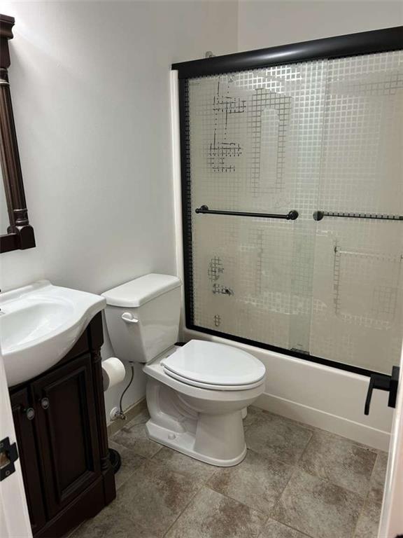 519 Ne Timbercreek Drive Property Photo 17