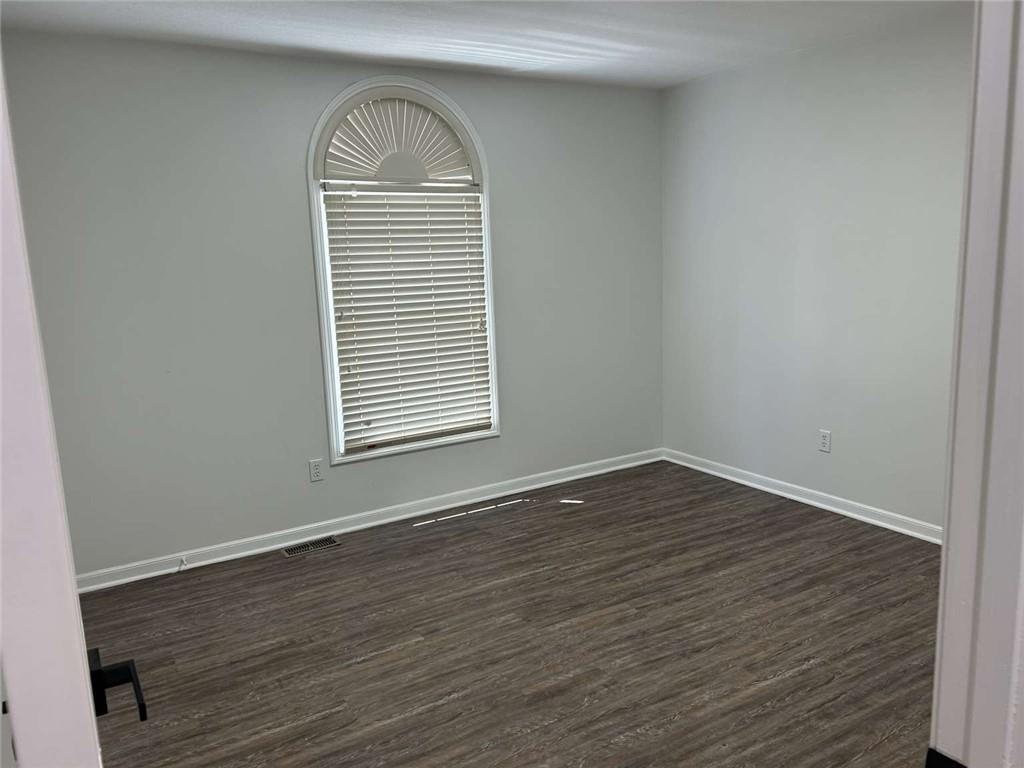 519 Ne Timbercreek Drive Property Photo 19