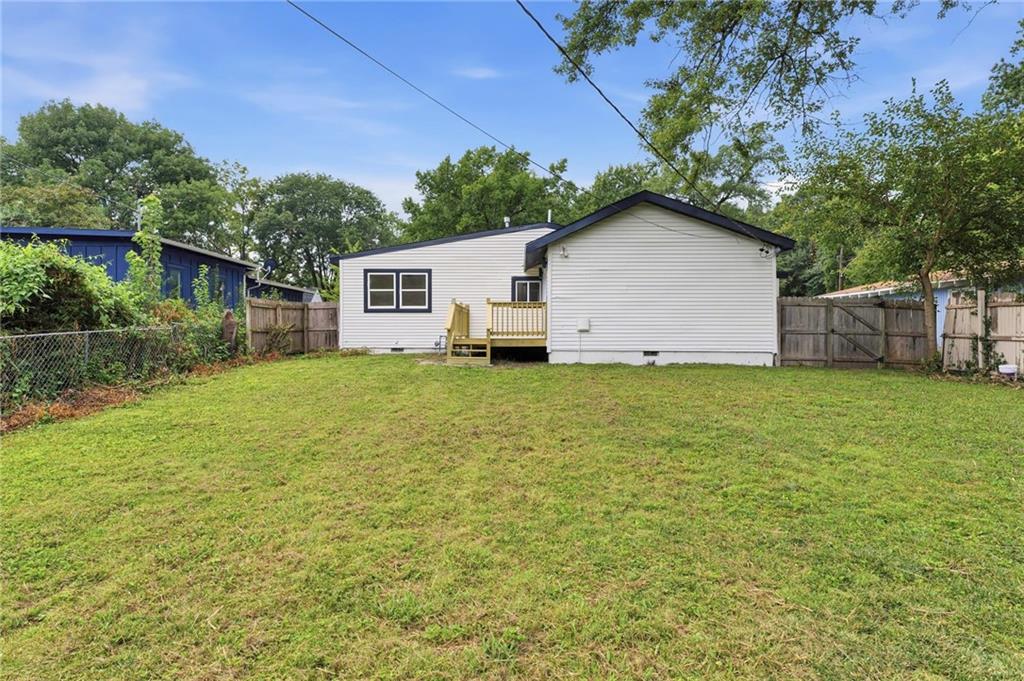 5429 Maple Street Property Photo 25