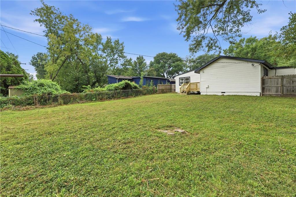 5429 Maple Street Property Photo 26