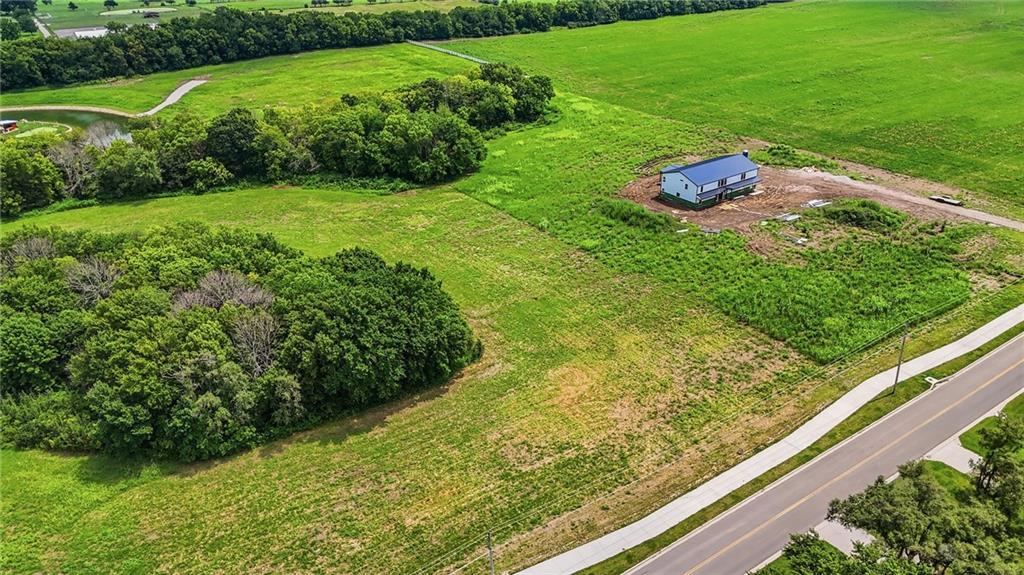 1007 N Ward Road Property Photo 6