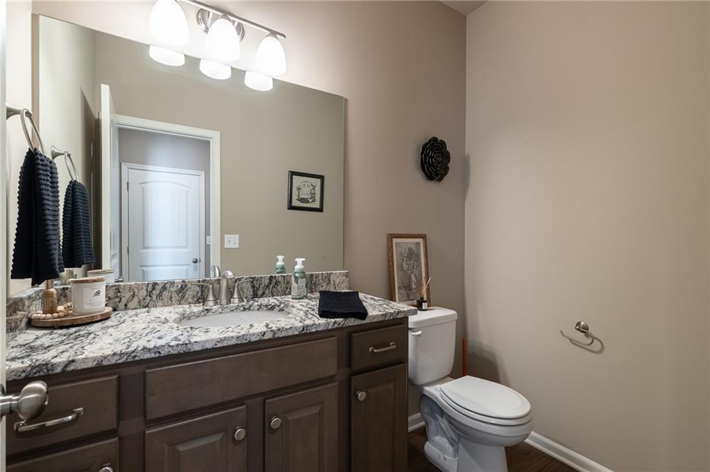 27407 E Sycamore Street Property Photo 28