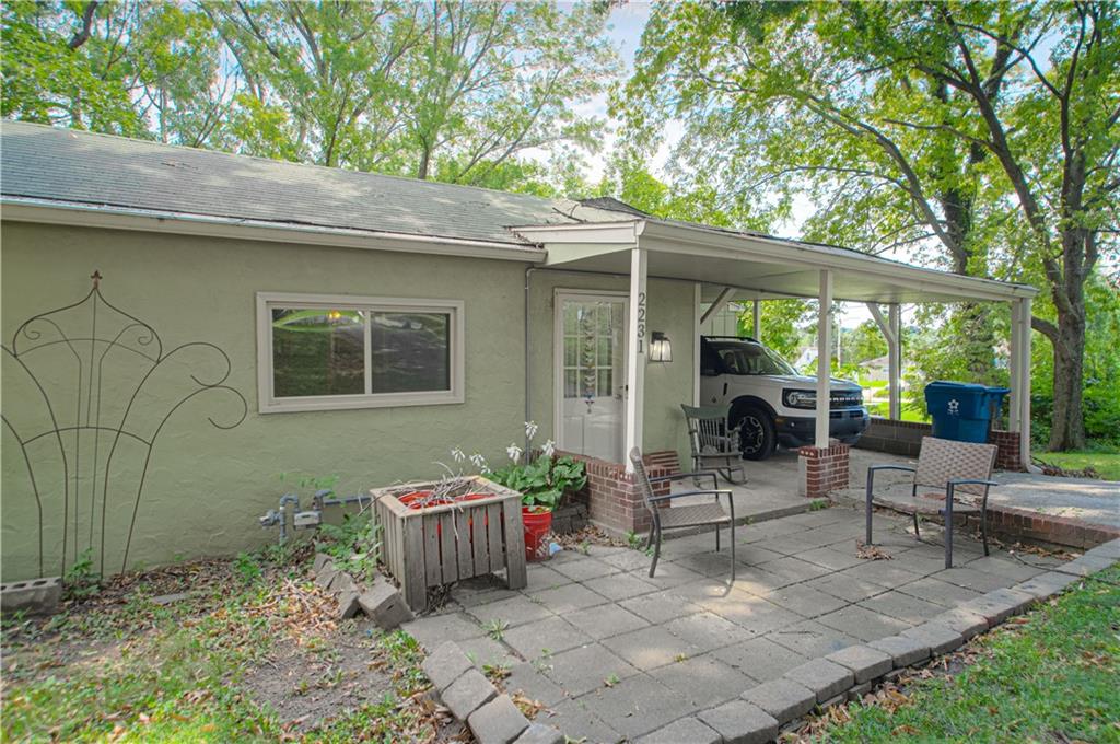 2231 N River Boulevard Property Photo 3