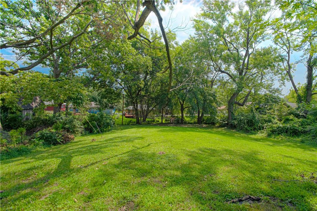 2231 N River Boulevard Property Photo 17