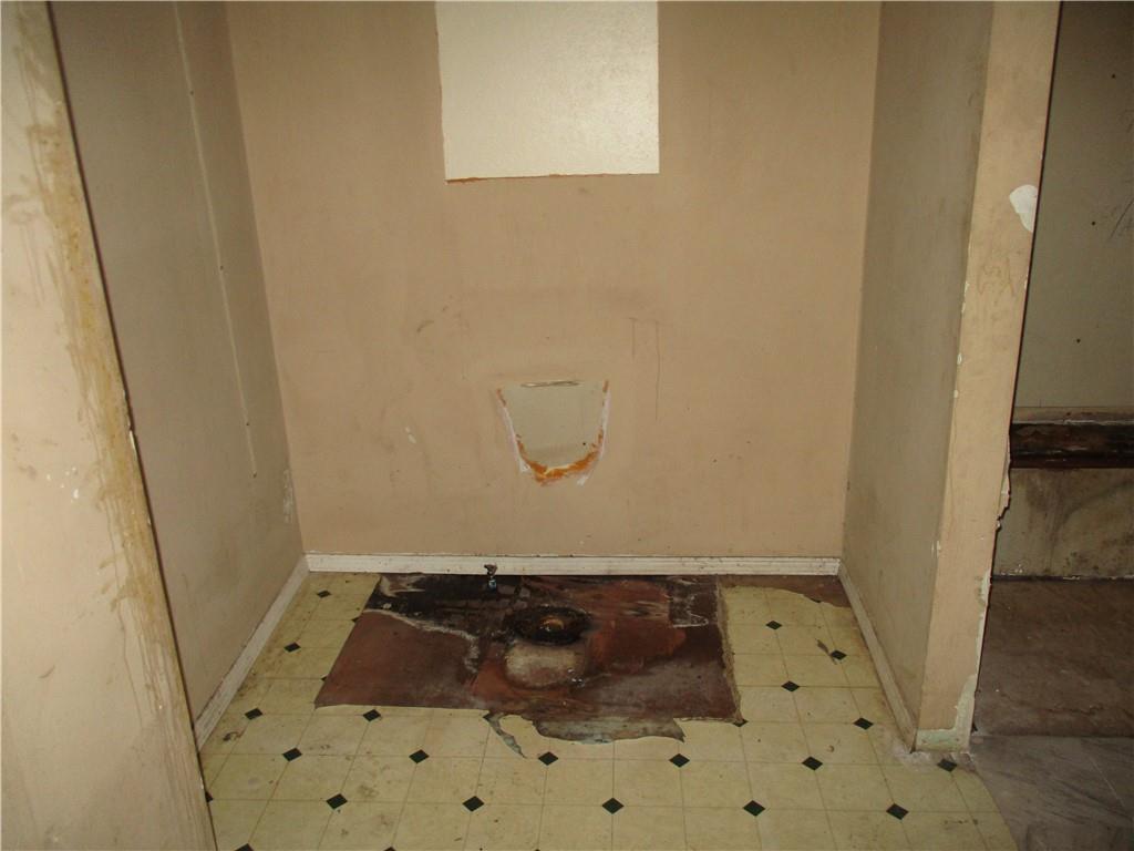 530 S Pennsylvania Avenue Property Photo 12