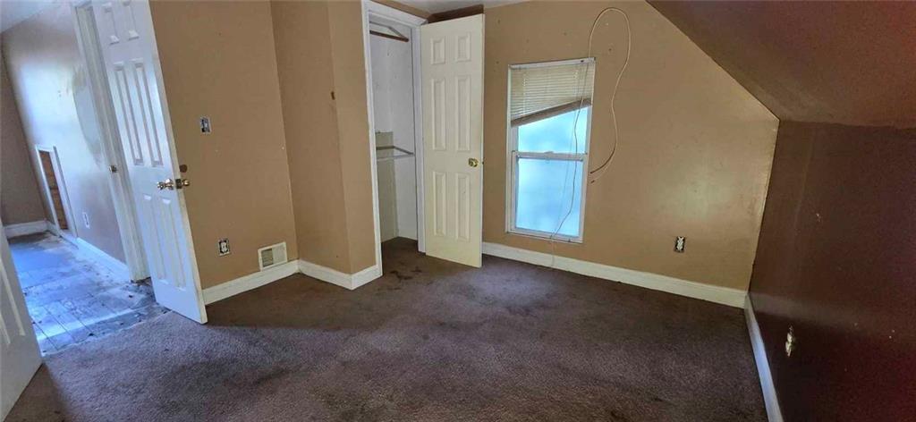 121 N Ash Avenue Property Photo 13