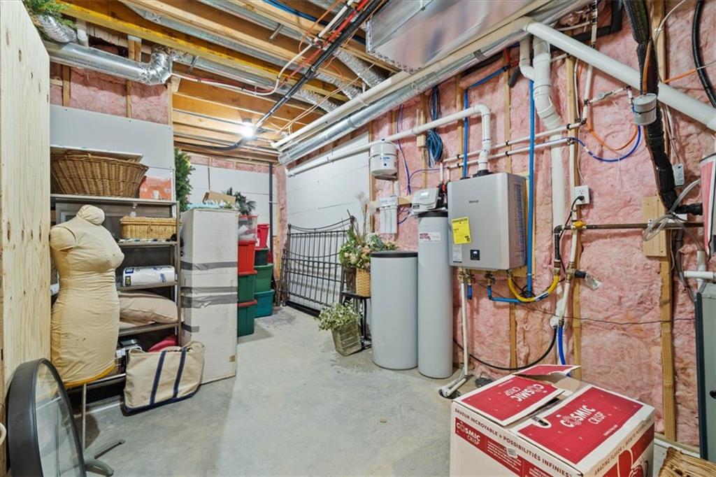 6141 N Chelsea Avenue Property Photo 34