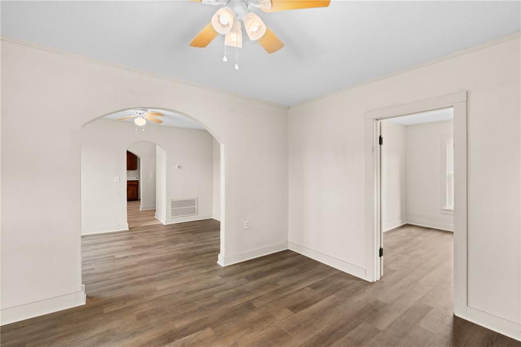 304 4th Street Property Photo 9