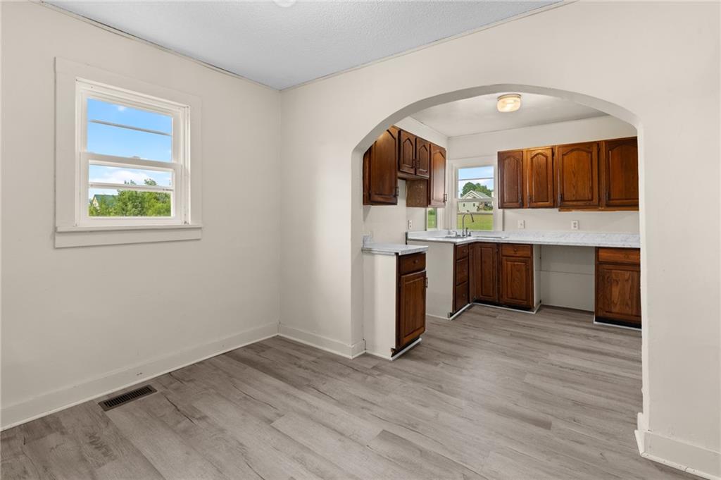 304 4th Street Property Photo 13